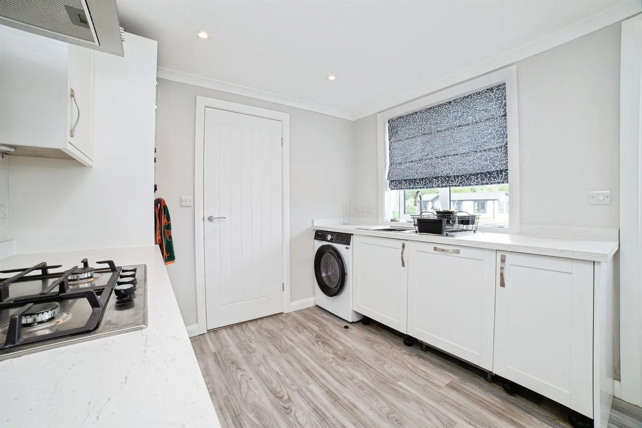 Mickley Lane, Stretton, DE55, photo 7