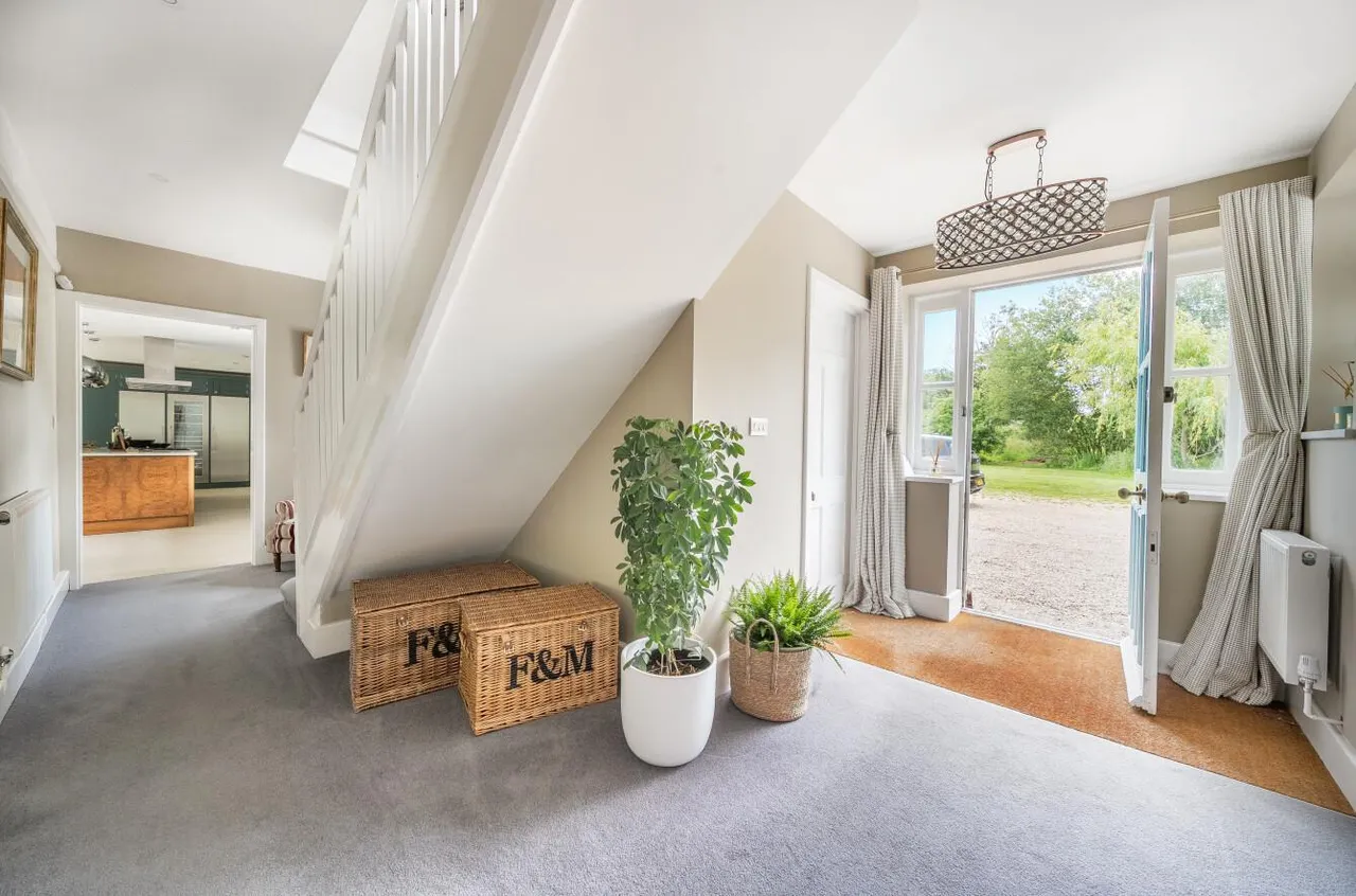 Beautifully Appointed Country Home, Egerton, photo 14