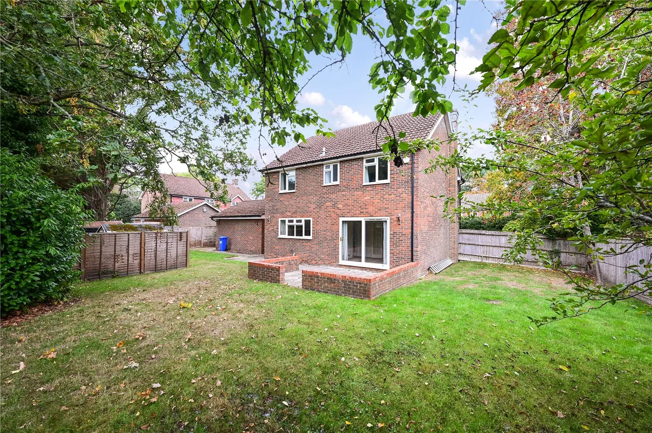 Shire Avenue, Fleet, GU51, photo 4