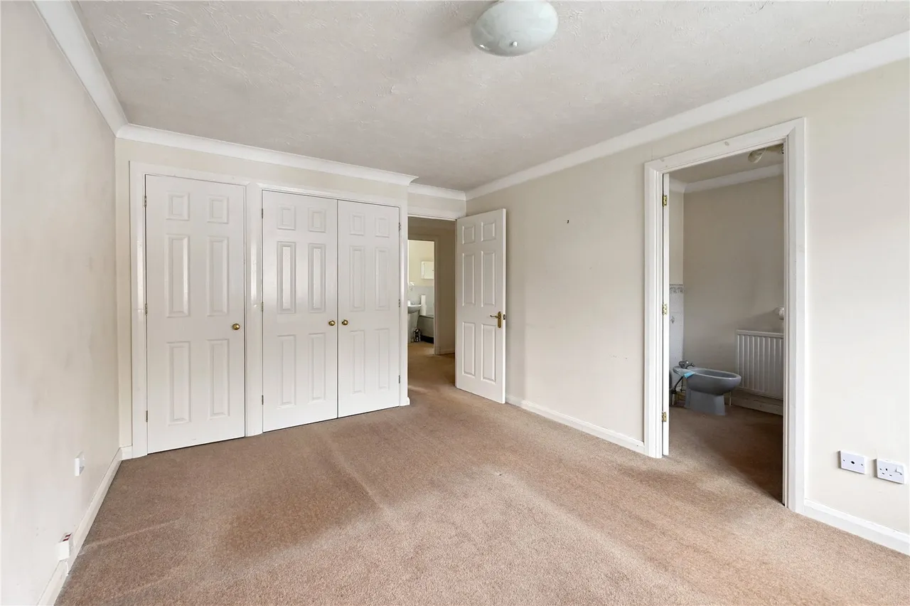 Shire Avenue, Fleet, GU51, photo 8