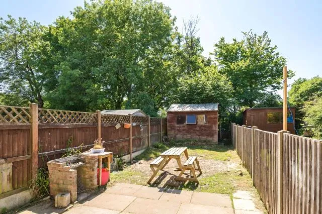 Connaught Road, Barnet, EN5, photo 10