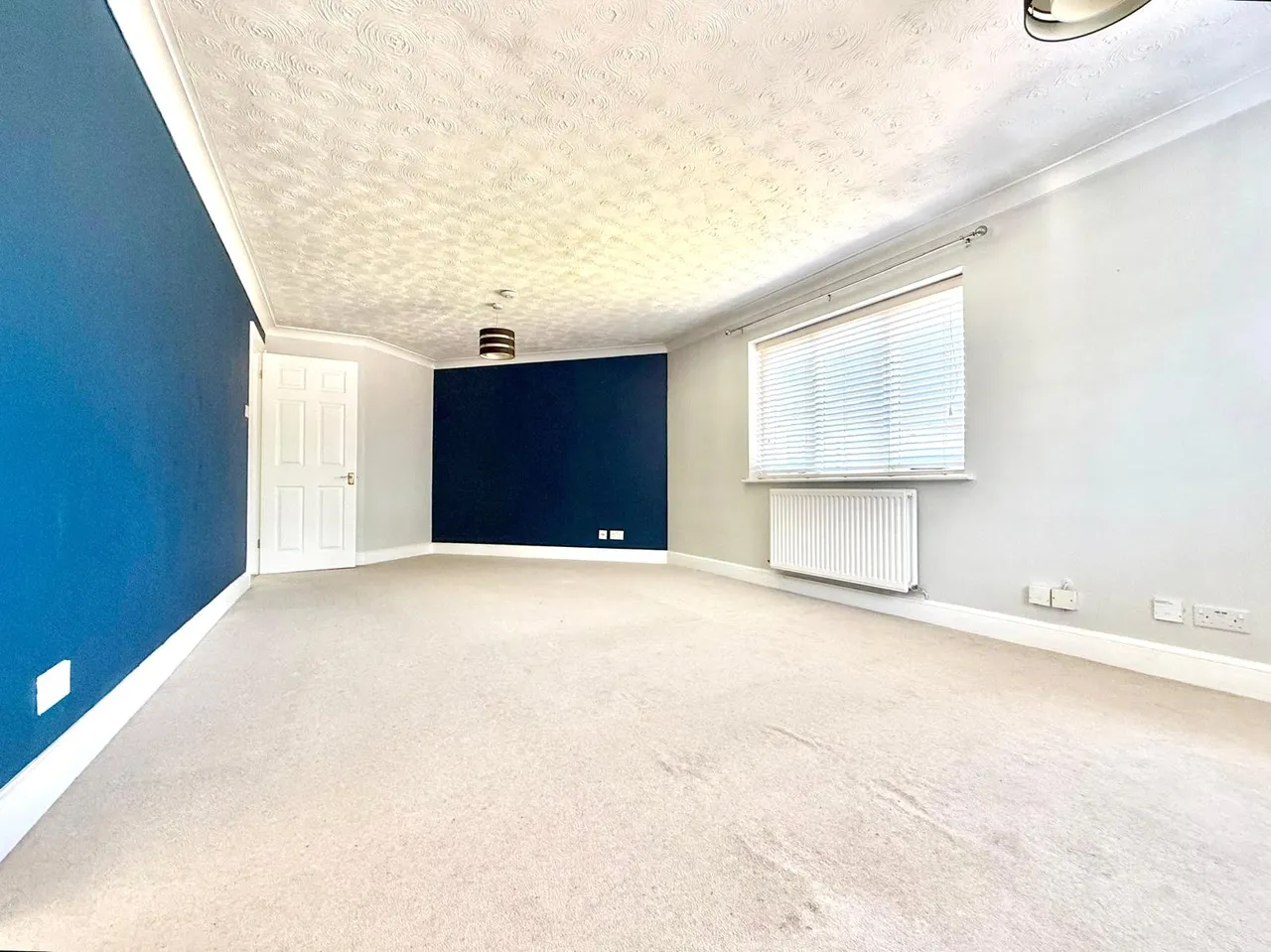 Parsonage Way, Frimley, Camberley, Surrey, GU16 8HY, photo 4