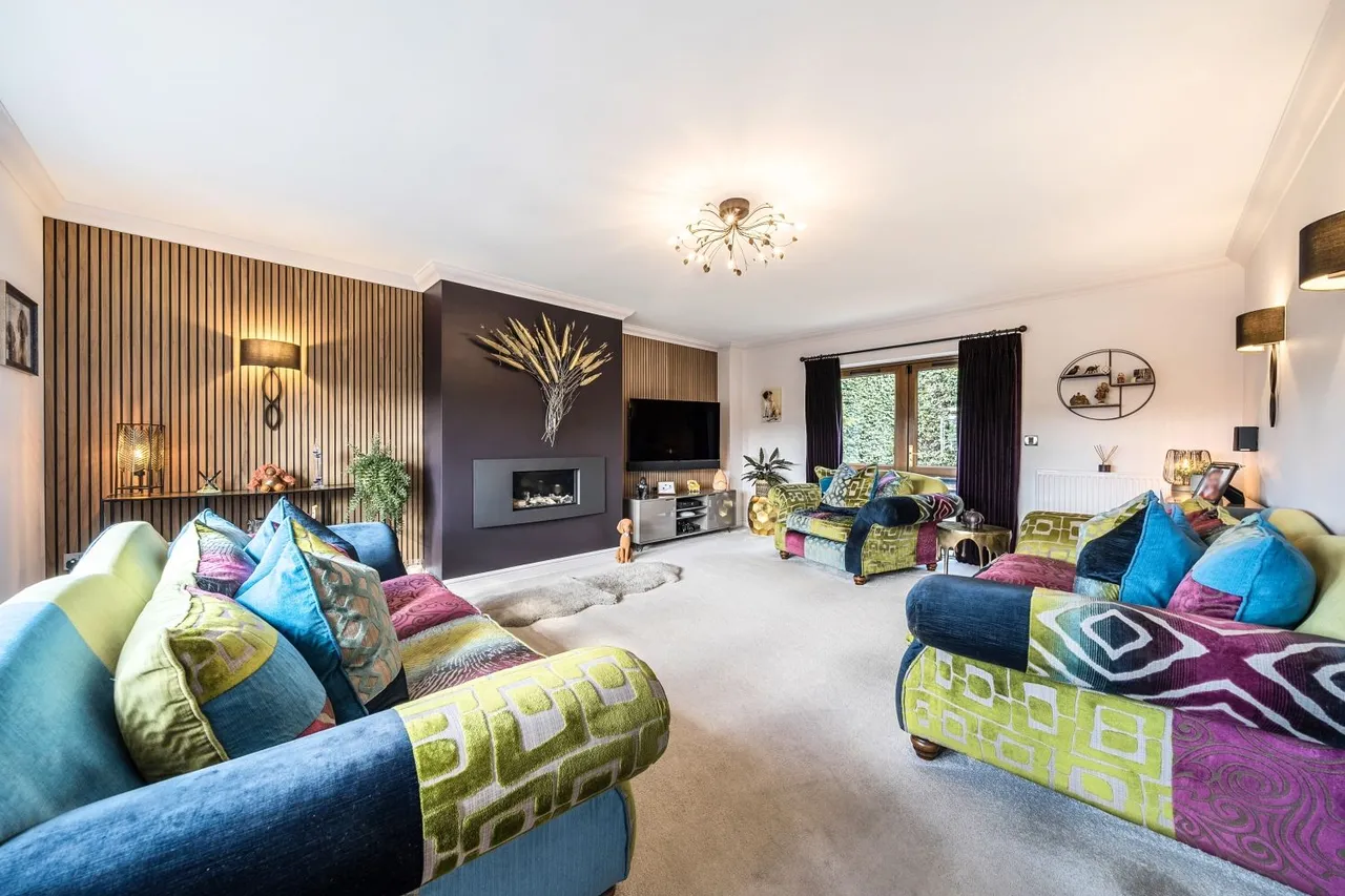 The Meadows, Sowerby Bridge, HX6, photo 2