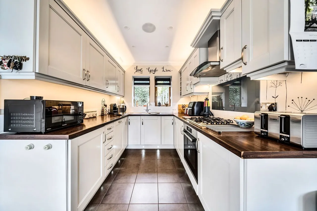 The Meadows, Sowerby Bridge, HX6, photo 6