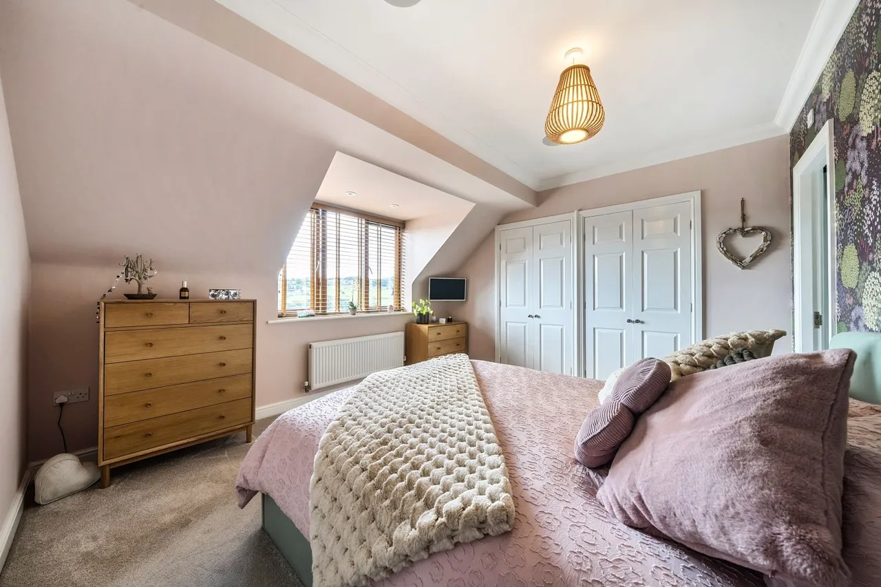 The Meadows, Sowerby Bridge, HX6, photo 12