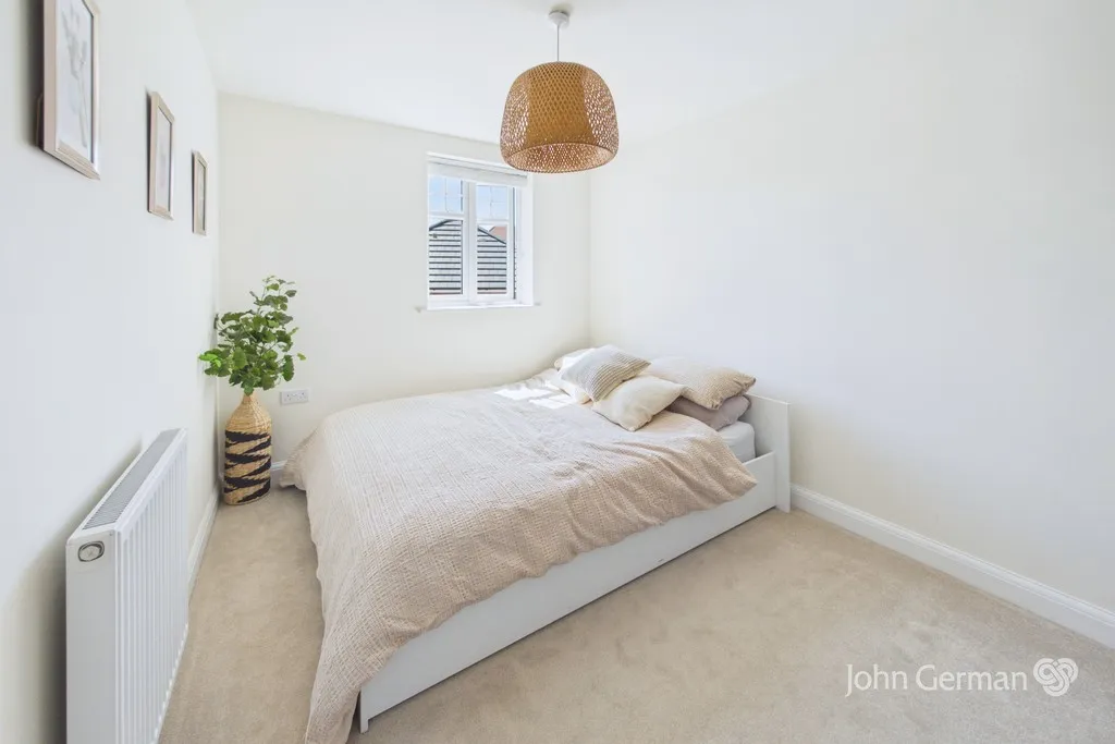 Pankhurst Close, East Leake, photo 12