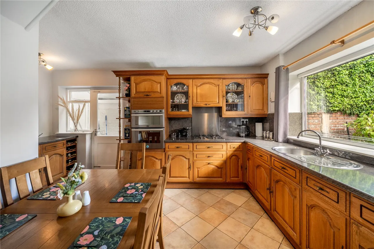 Wroxall Grove, Kings Heath, B13, photo 7
