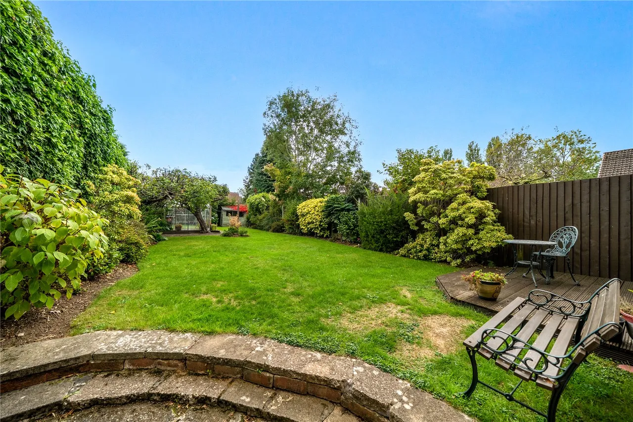 Wroxall Grove, Kings Heath, B13, photo 21