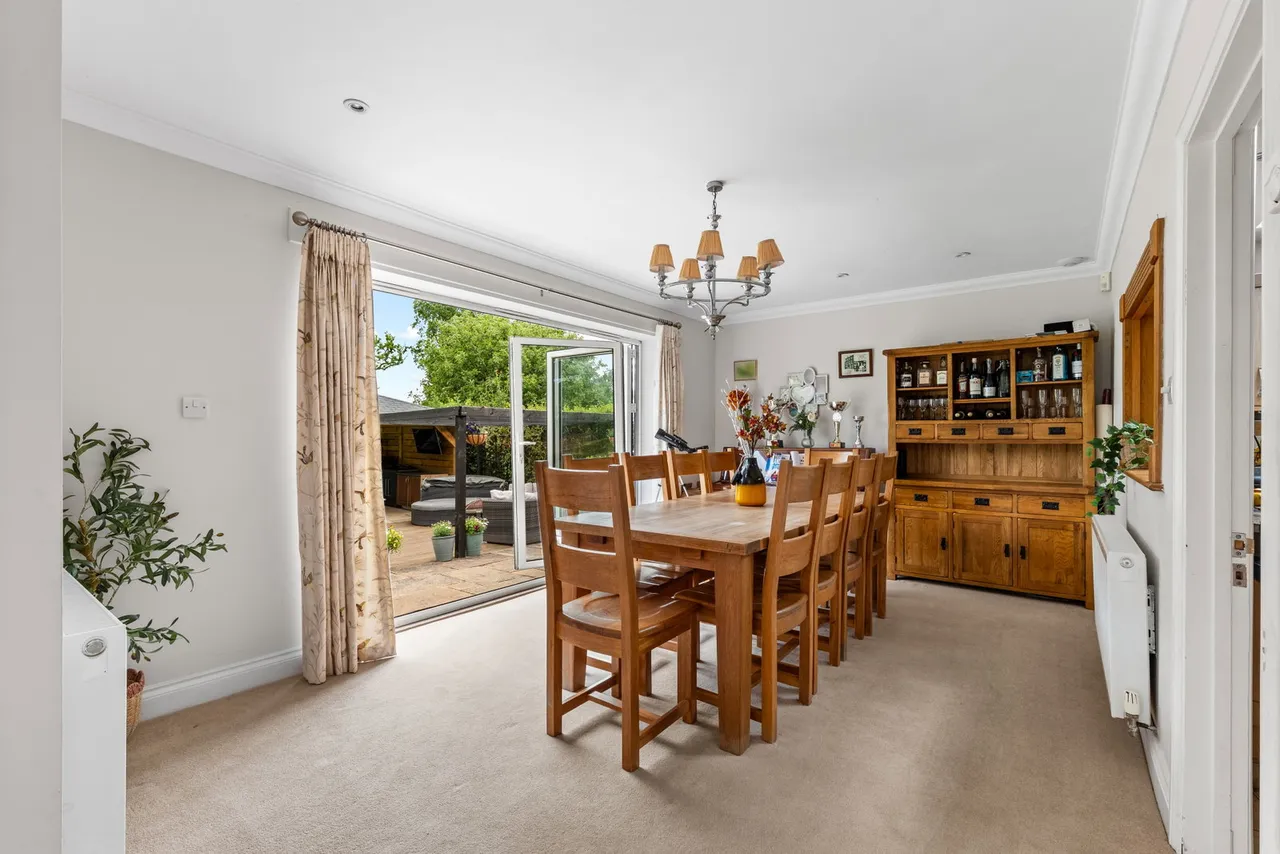 Bunce Common Road, Leigh, RH2, photo 6