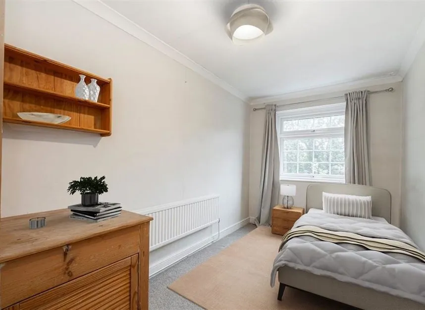 Railway Road, Teddington, TW11, photo 5