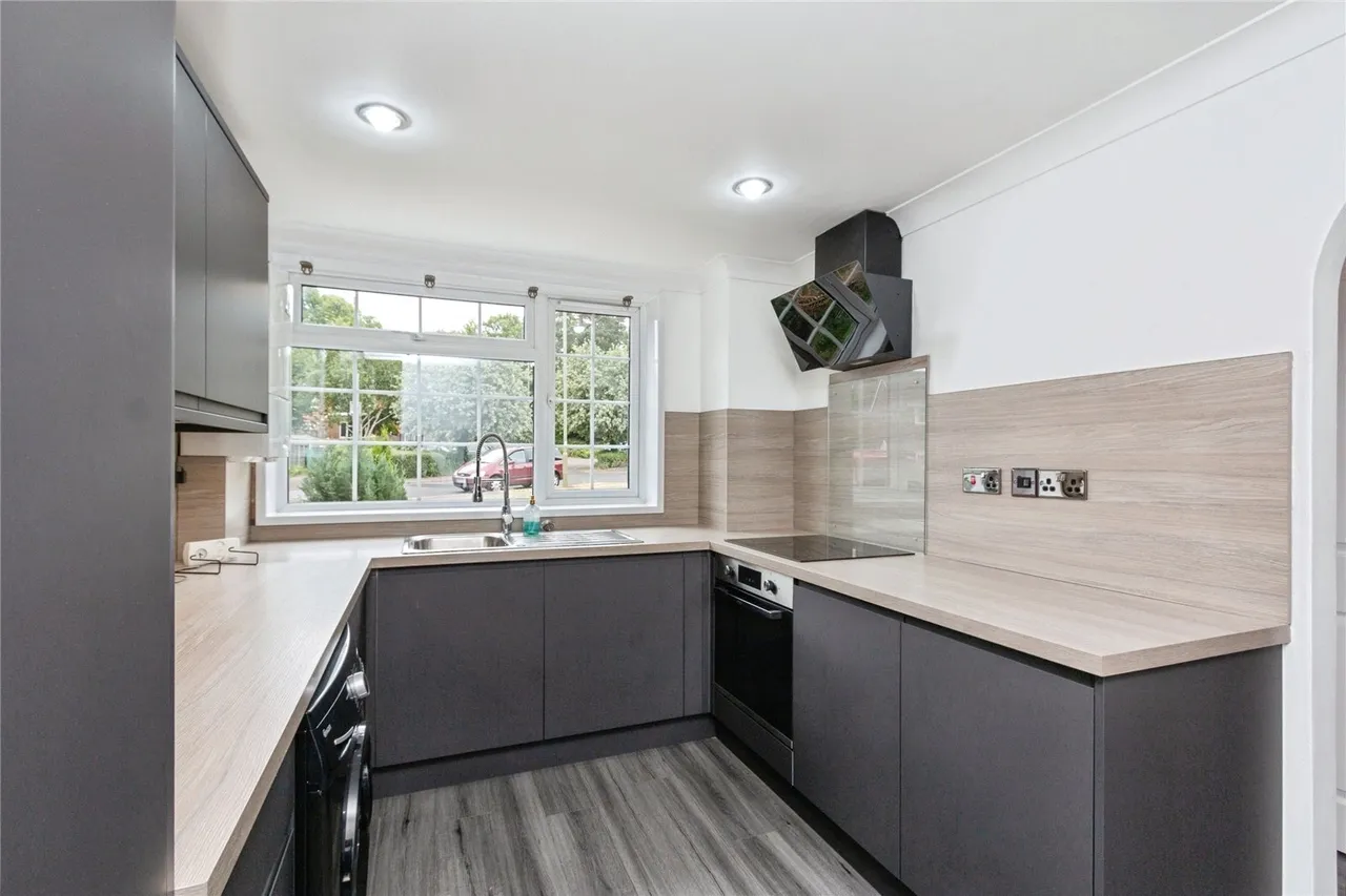 Devonshire Place, Basingstoke, RG21, photo 2