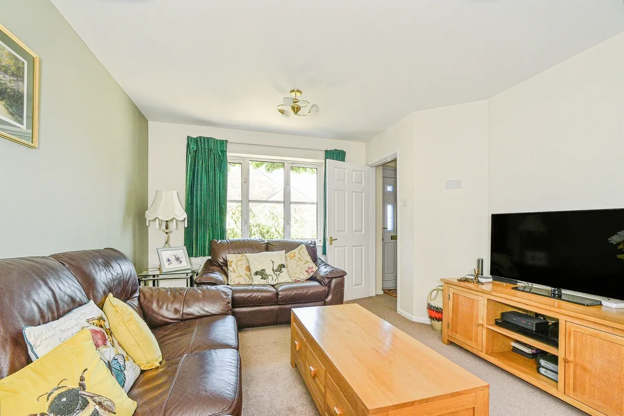 Park Close, Calne, SN11, photo 14