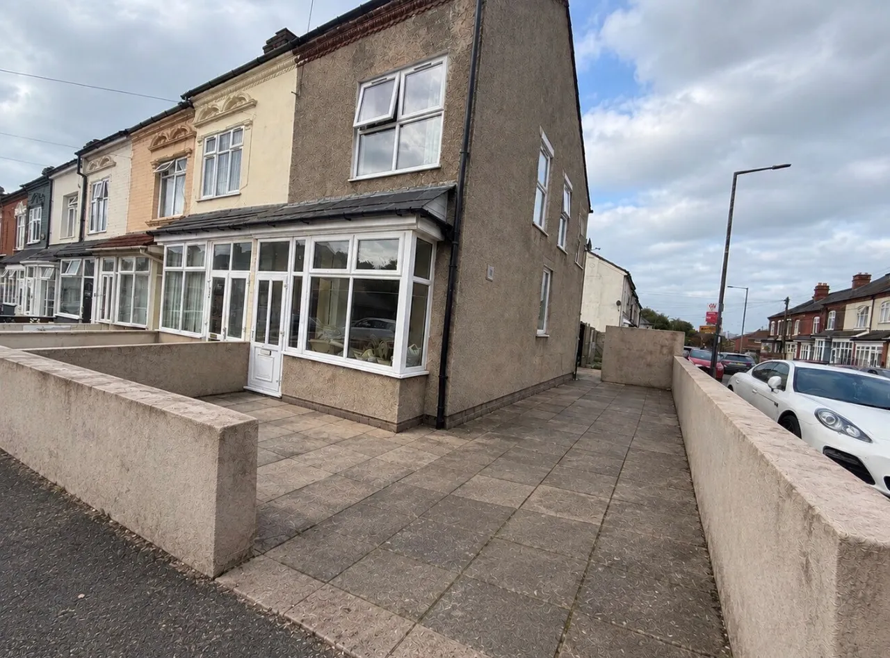 3 bed house to rent, Lonsdale Road, Smethwick, B66