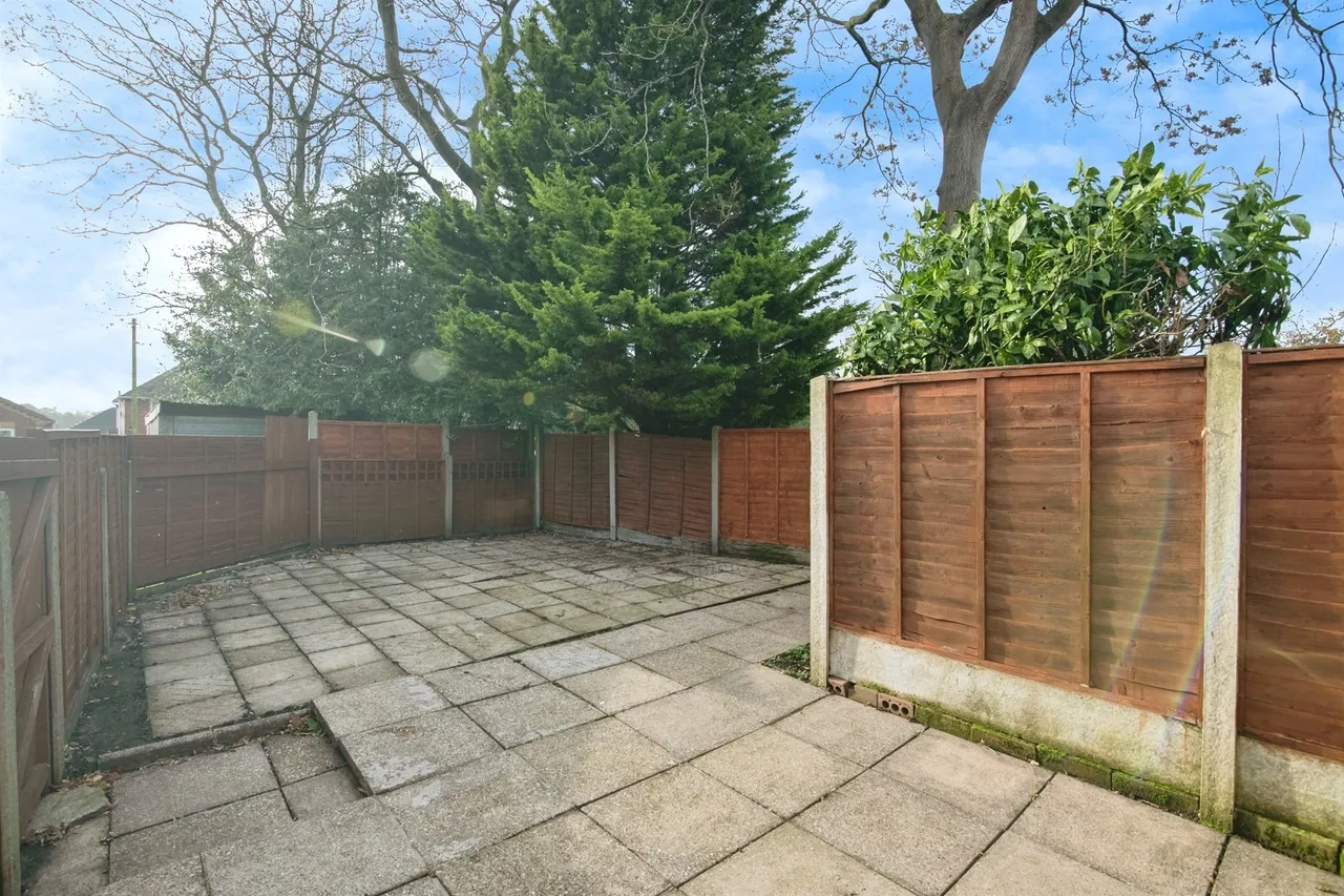 Hall Green Road, WEST BROMWICH, photo 10