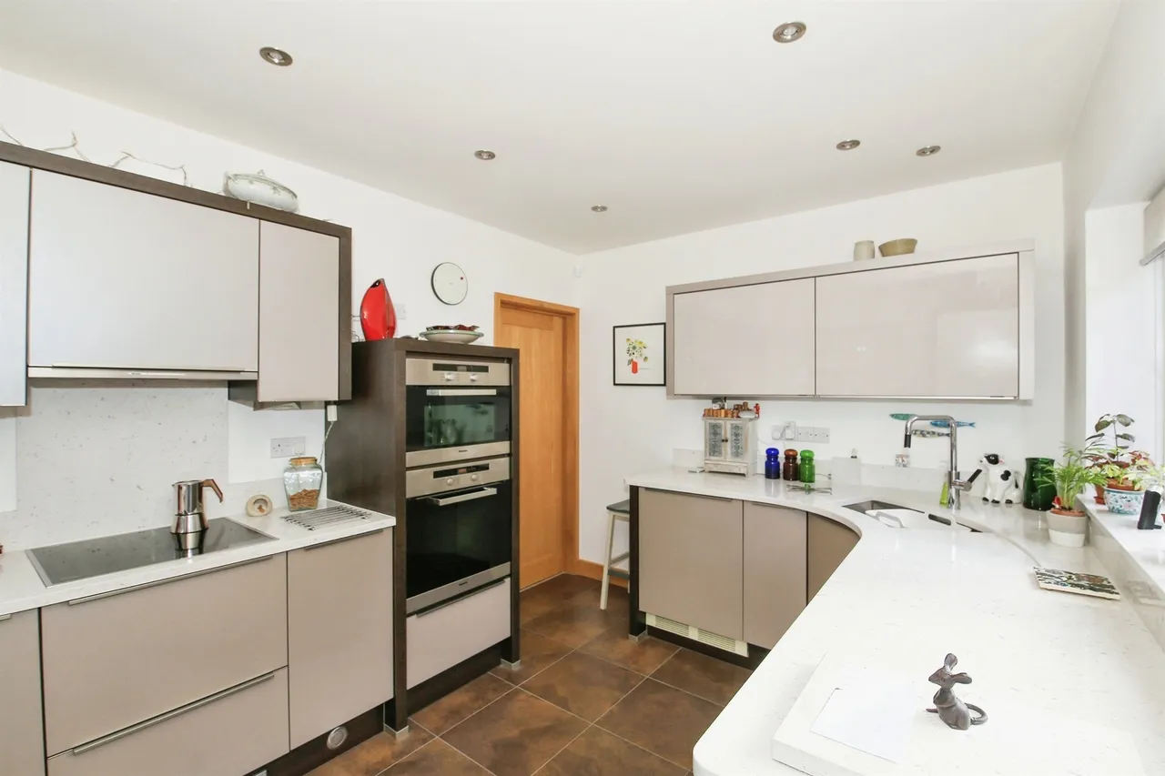 Peakirk Road, Glinton, PE6, photo 8