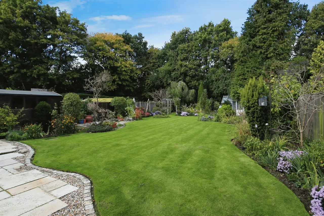 Peakirk Road, Glinton, PE6, photo 15