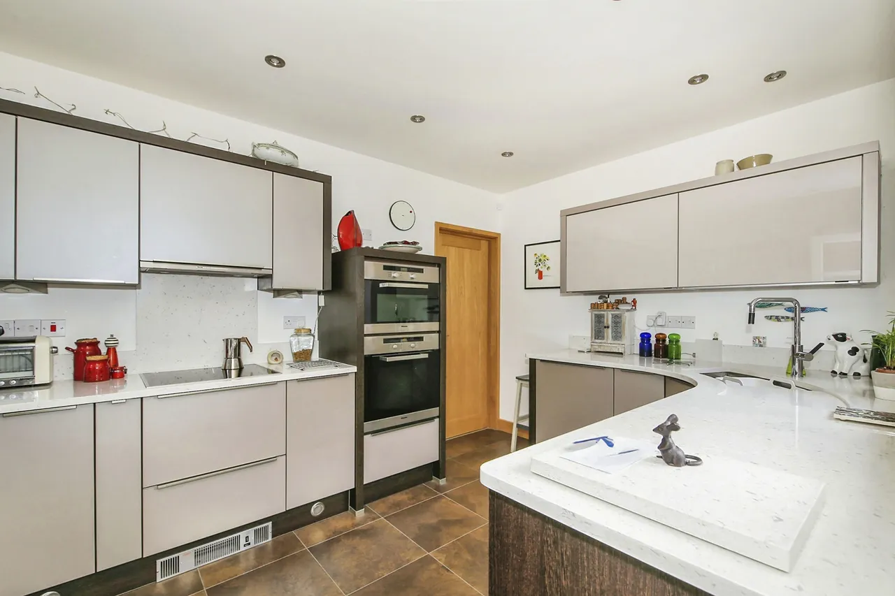 Peakirk Road, Glinton, PE6, photo 4