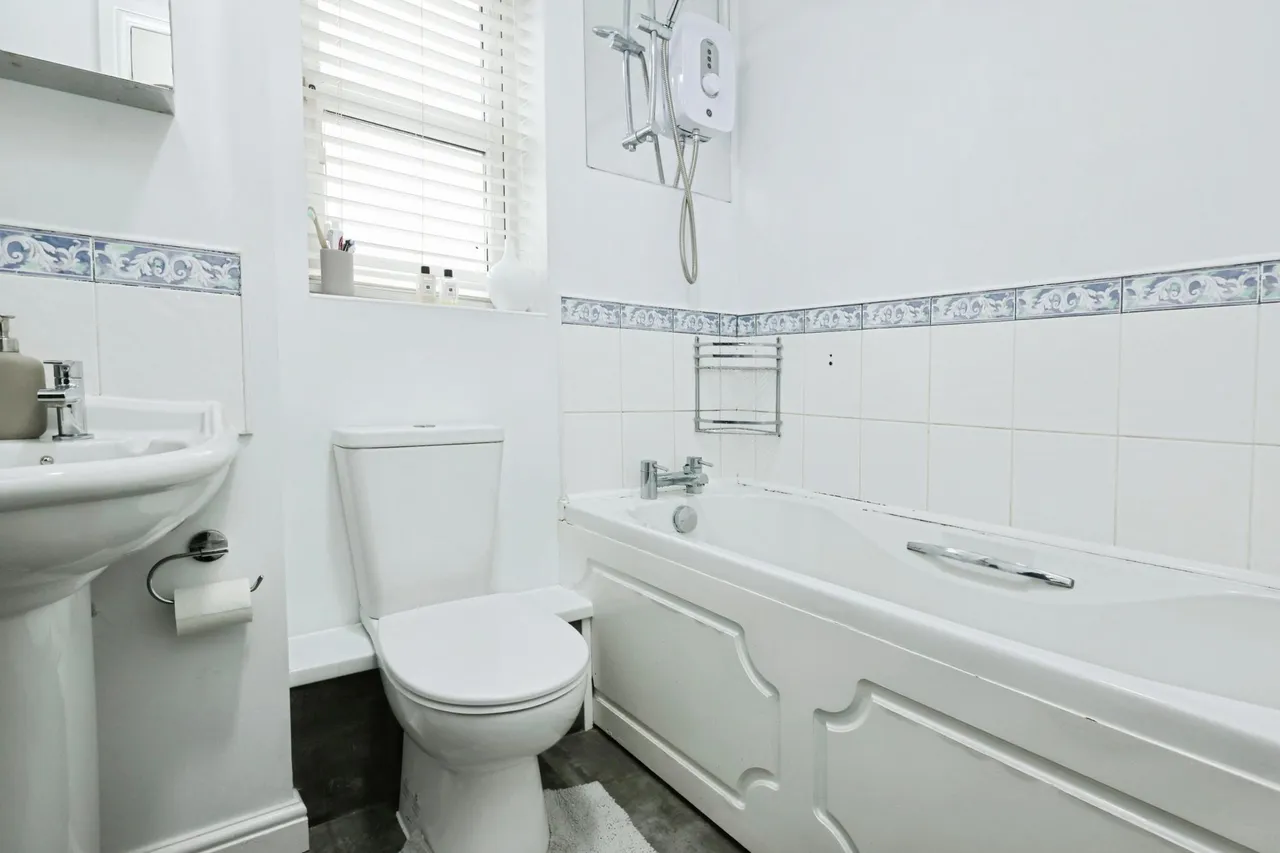 Swan Drive, Droitwich, WR9, photo 20