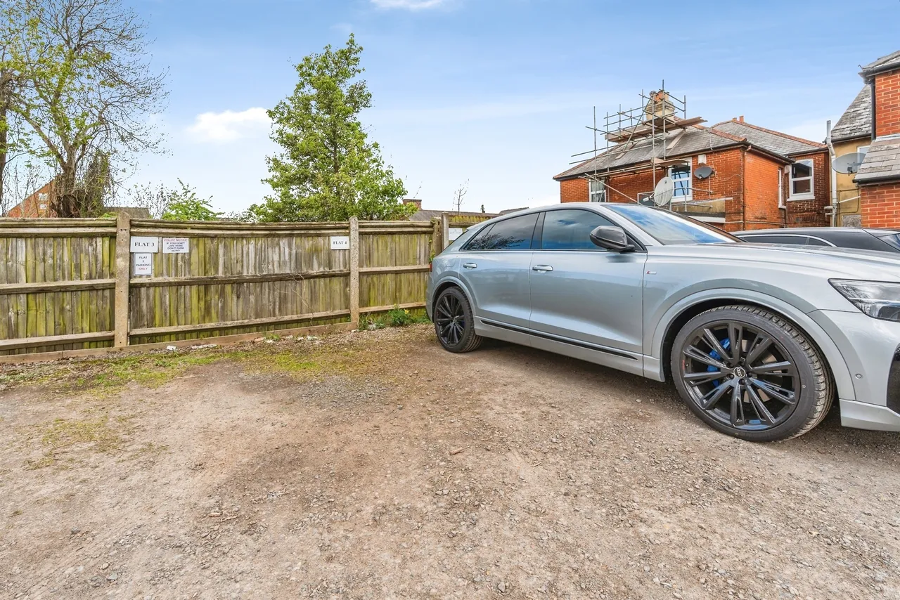 Rumbridge Street, Totton, Southampton, photo 7