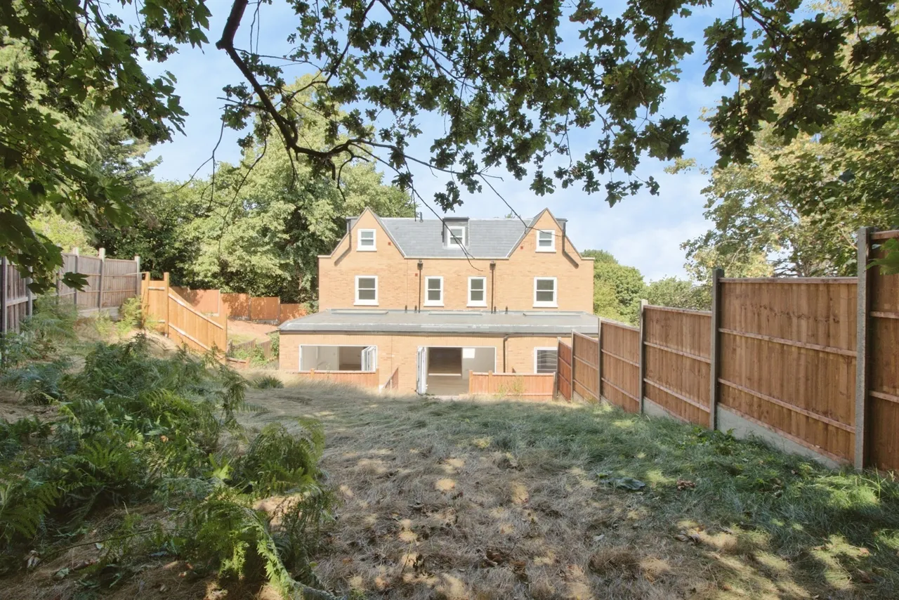 Mount Nod Close, London, SE18, photo 18