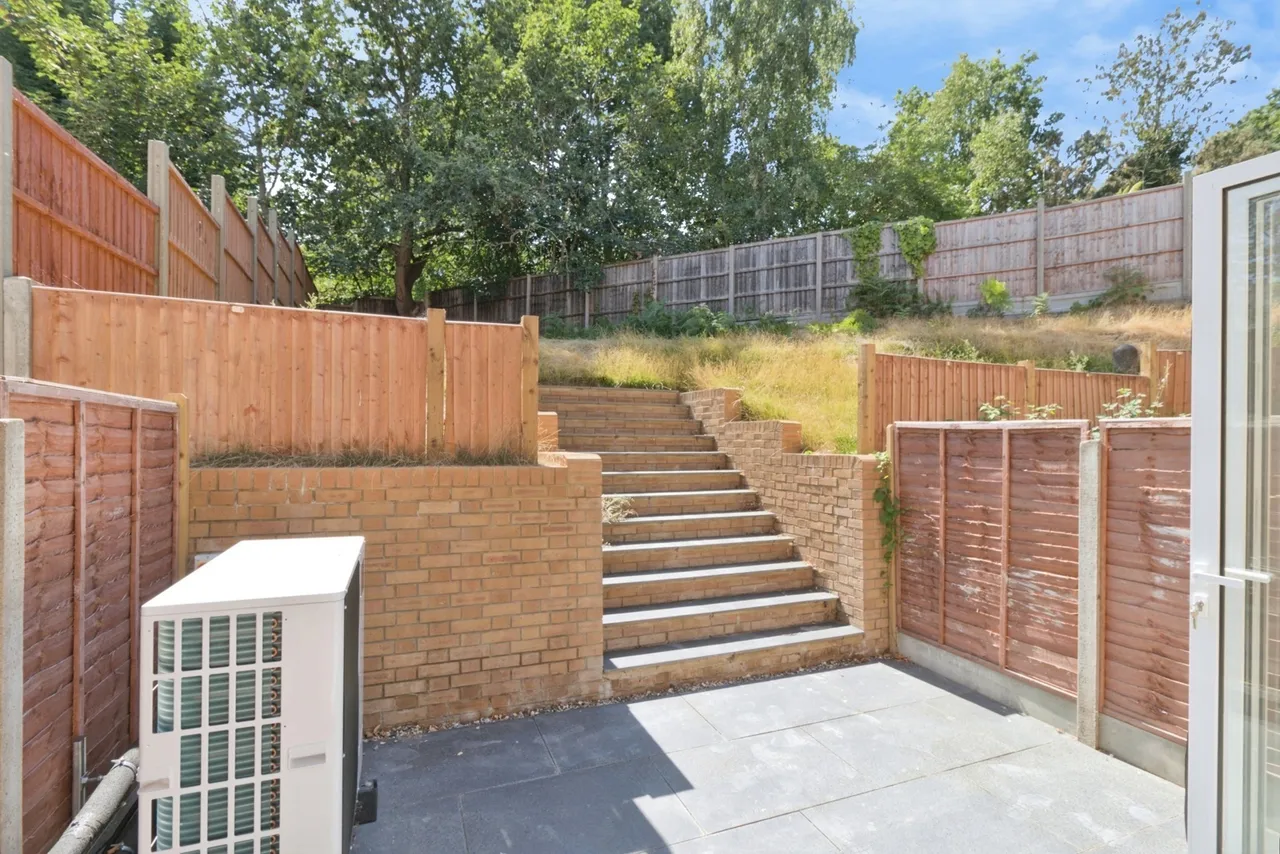 Mount Nod Close, London, SE18, photo 8
