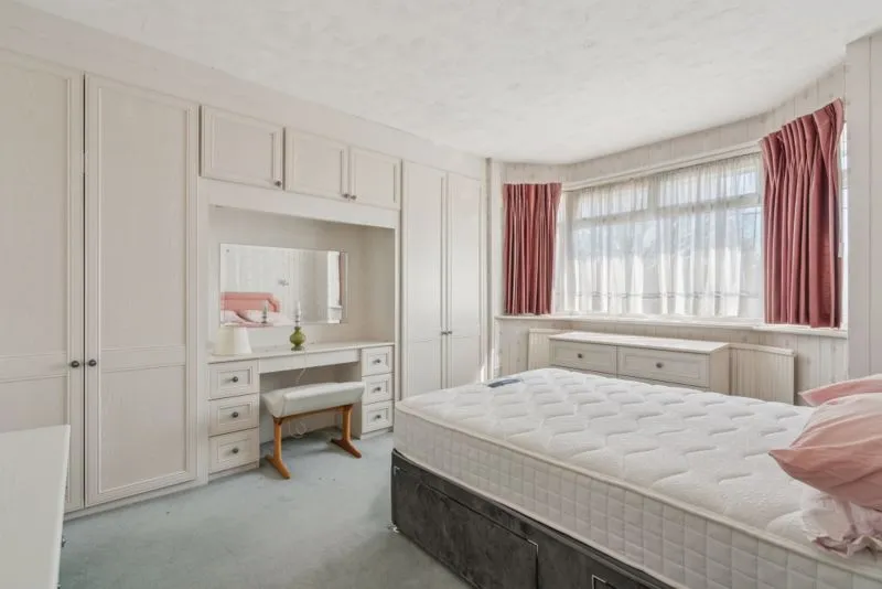 Blind Lane, Bourne End SL8 5TN, photo 6
