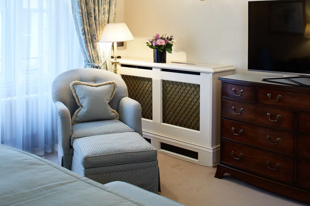 Luxury Three Bedroom, Cheval Hyde Park Gate, 2-4 Hyde Park Gate, London, photo 4