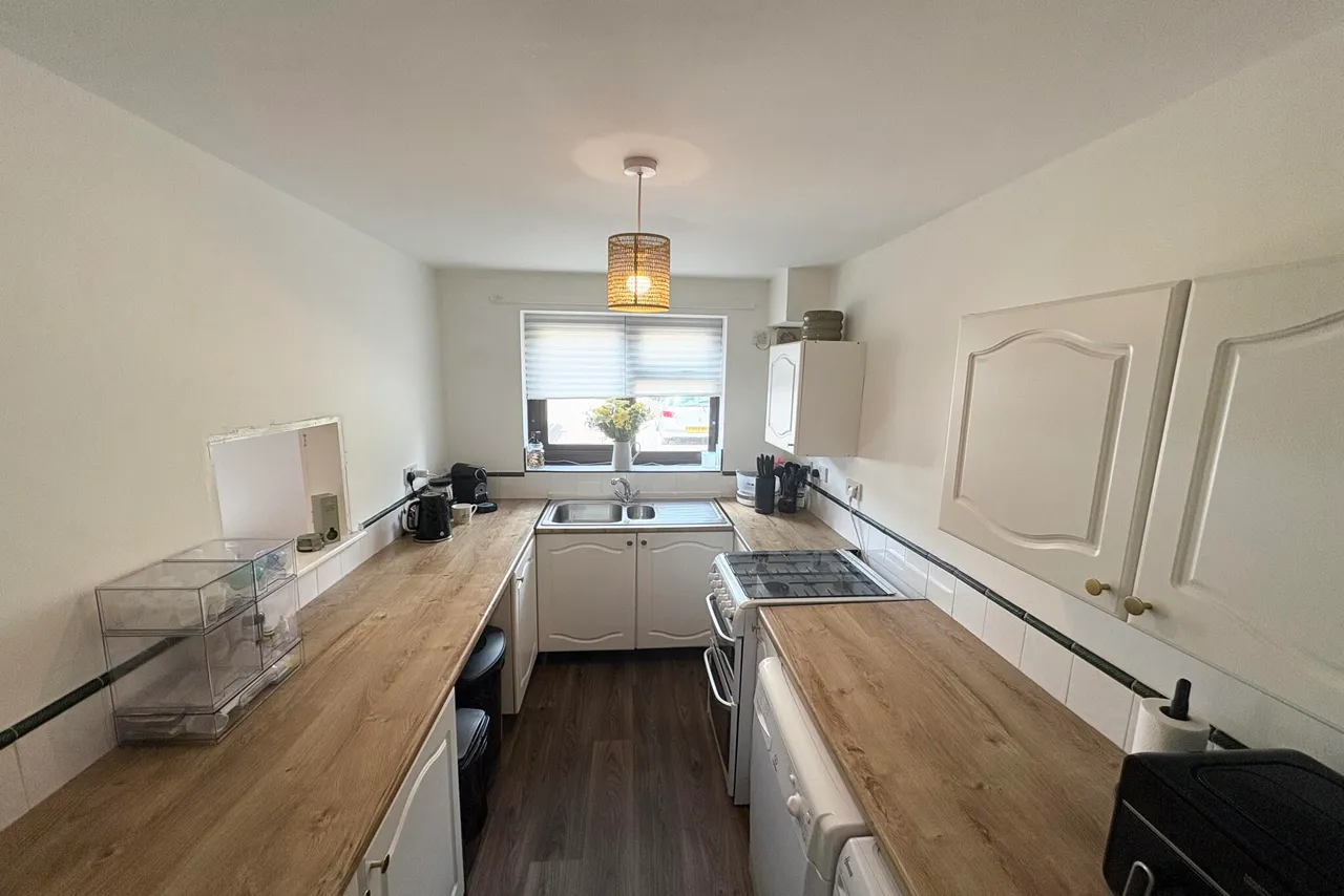Charnwood Road, Shepshed, LE12, photo 13
