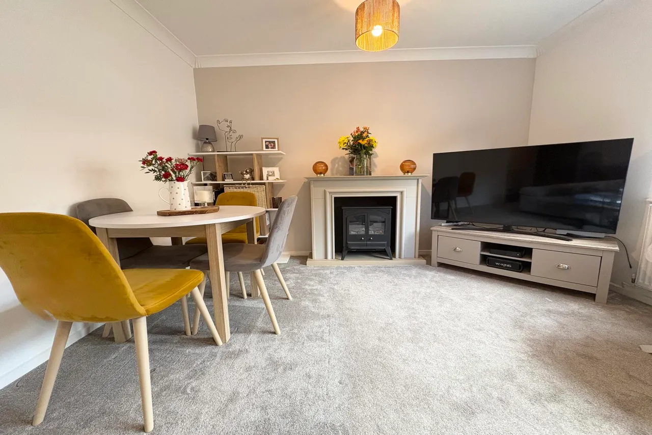 Charnwood Road, Shepshed, LE12, photo 7