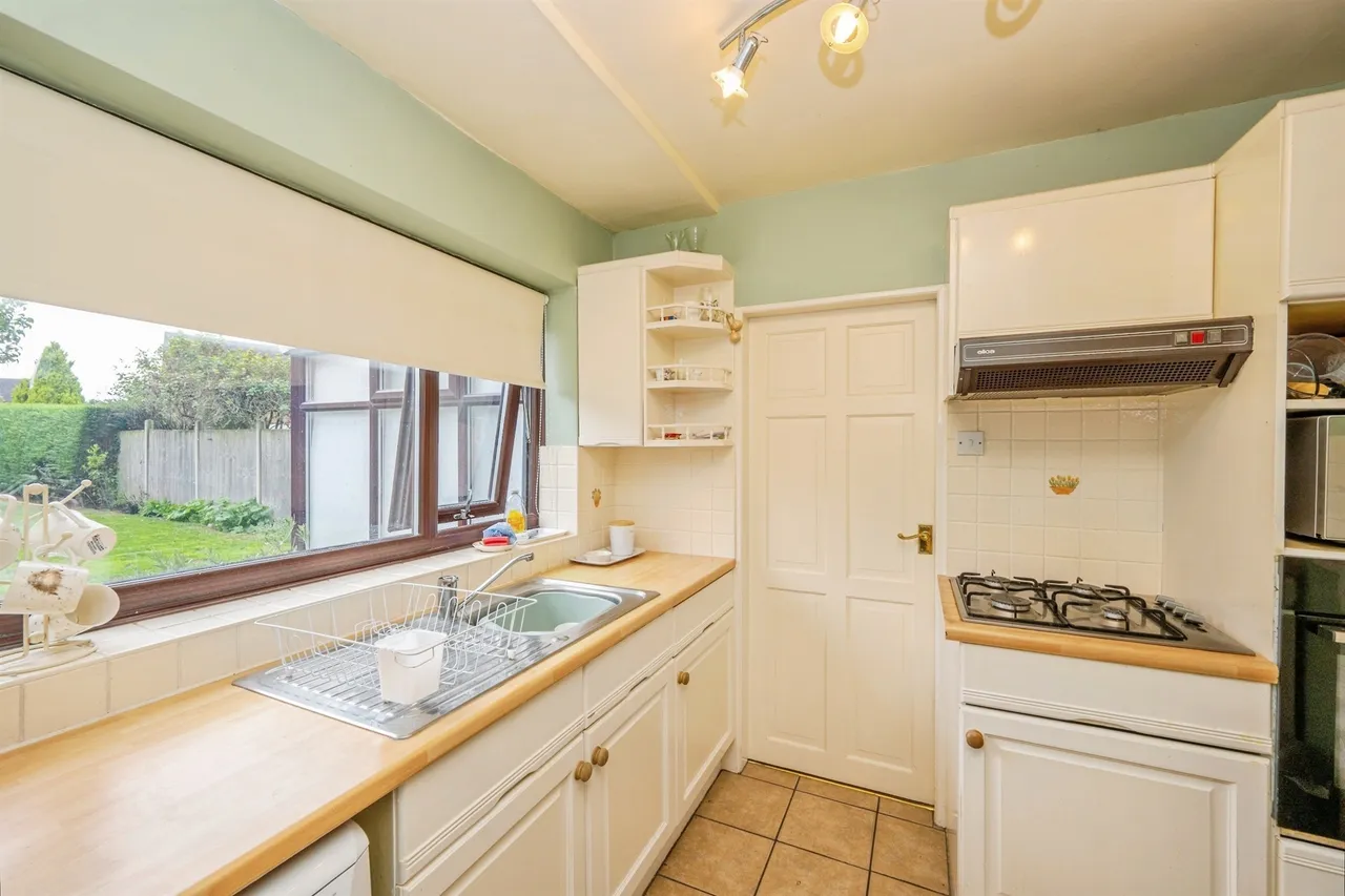 Uttoxeter Road, Hill Ridware, WS15, photo 5