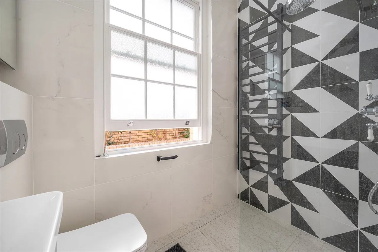 Munster Road, London, SW6, photo 12