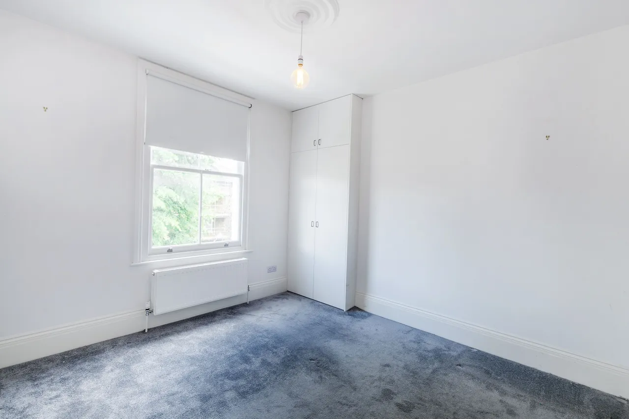 Top Floor, 15 Oakley Road, London, photo 4