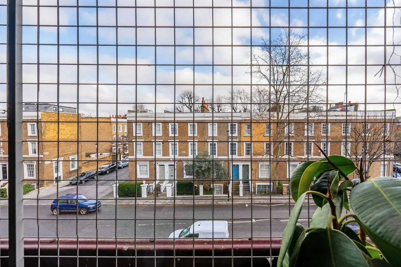 St. Anns Road, London, photo 7