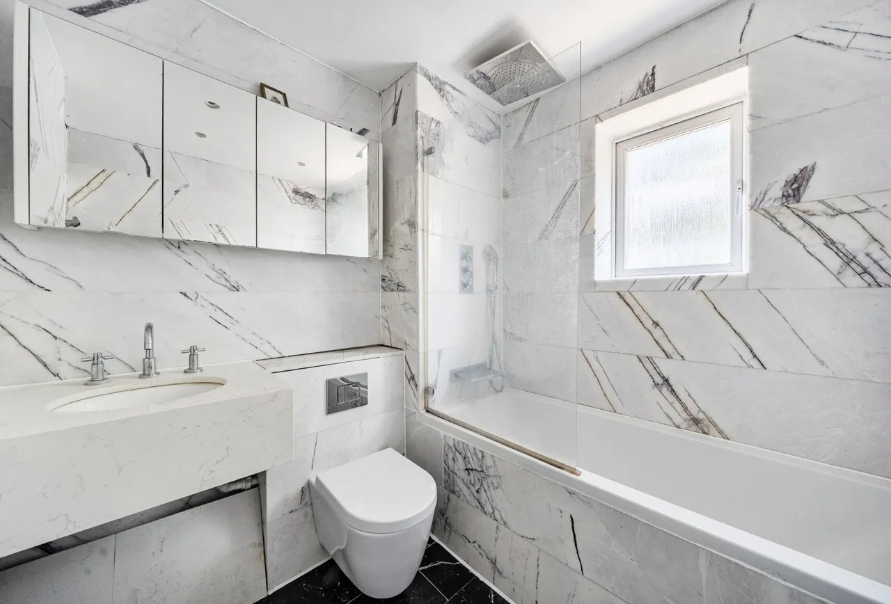Firs Close, Mitcham, CR4 1AX, photo 9