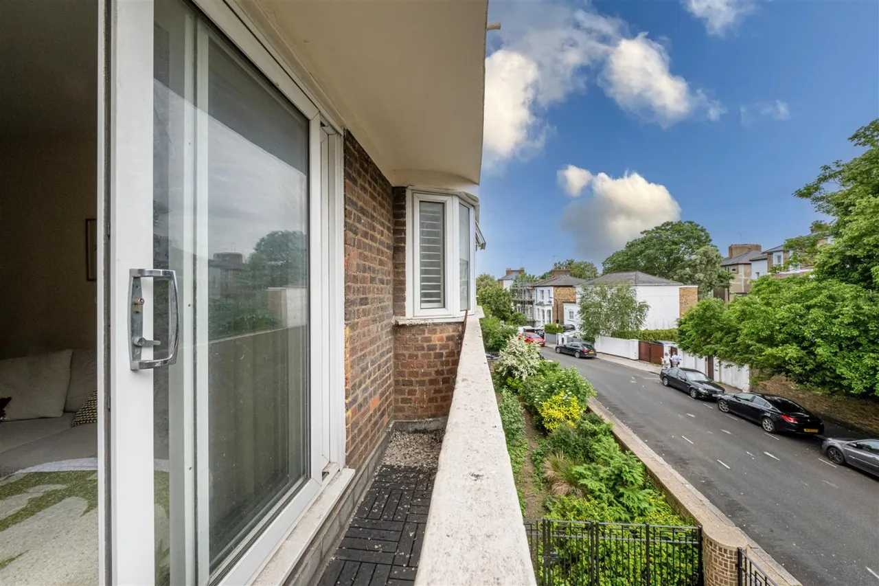 Melville Court, Shepherds Bush, photo 4