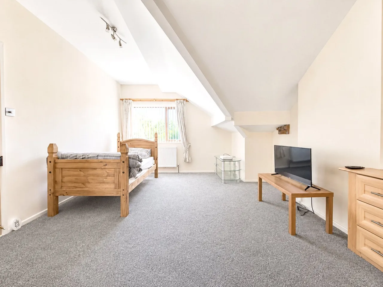 Seabank Road, Wallasey, CH45, photo 12