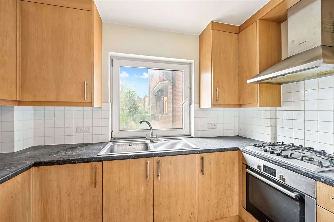 Thornbury Court, 36 -38 Chepstow Villas, London, W11 2RE, photo 5