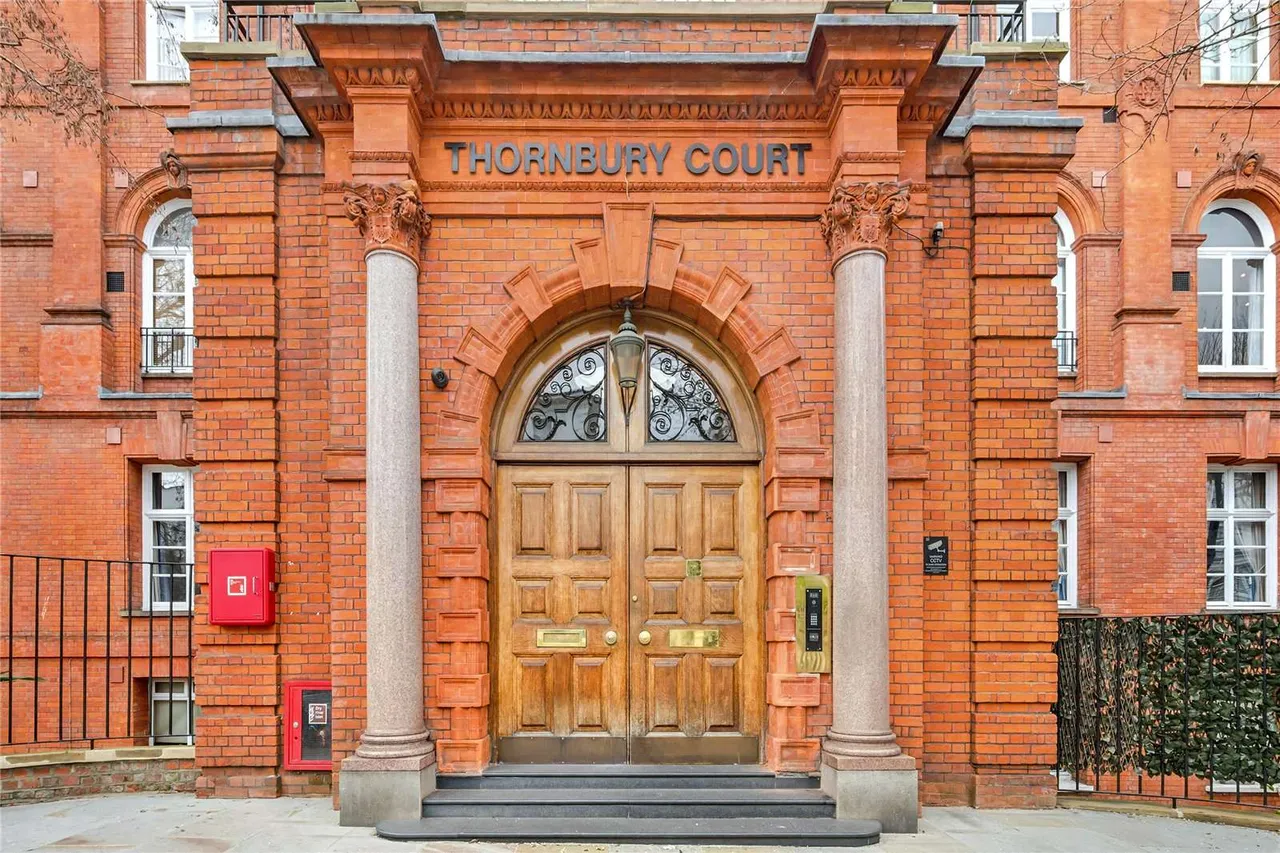 Thornbury Court, 36 -38 Chepstow Villas, London, W11 2RE, photo 12