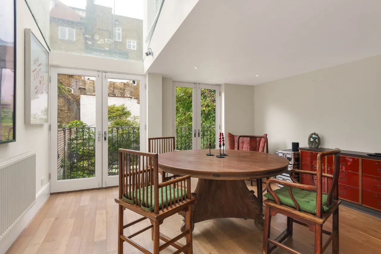 Bedford Gardens, Kensington, London, W8 7EH, photo 8