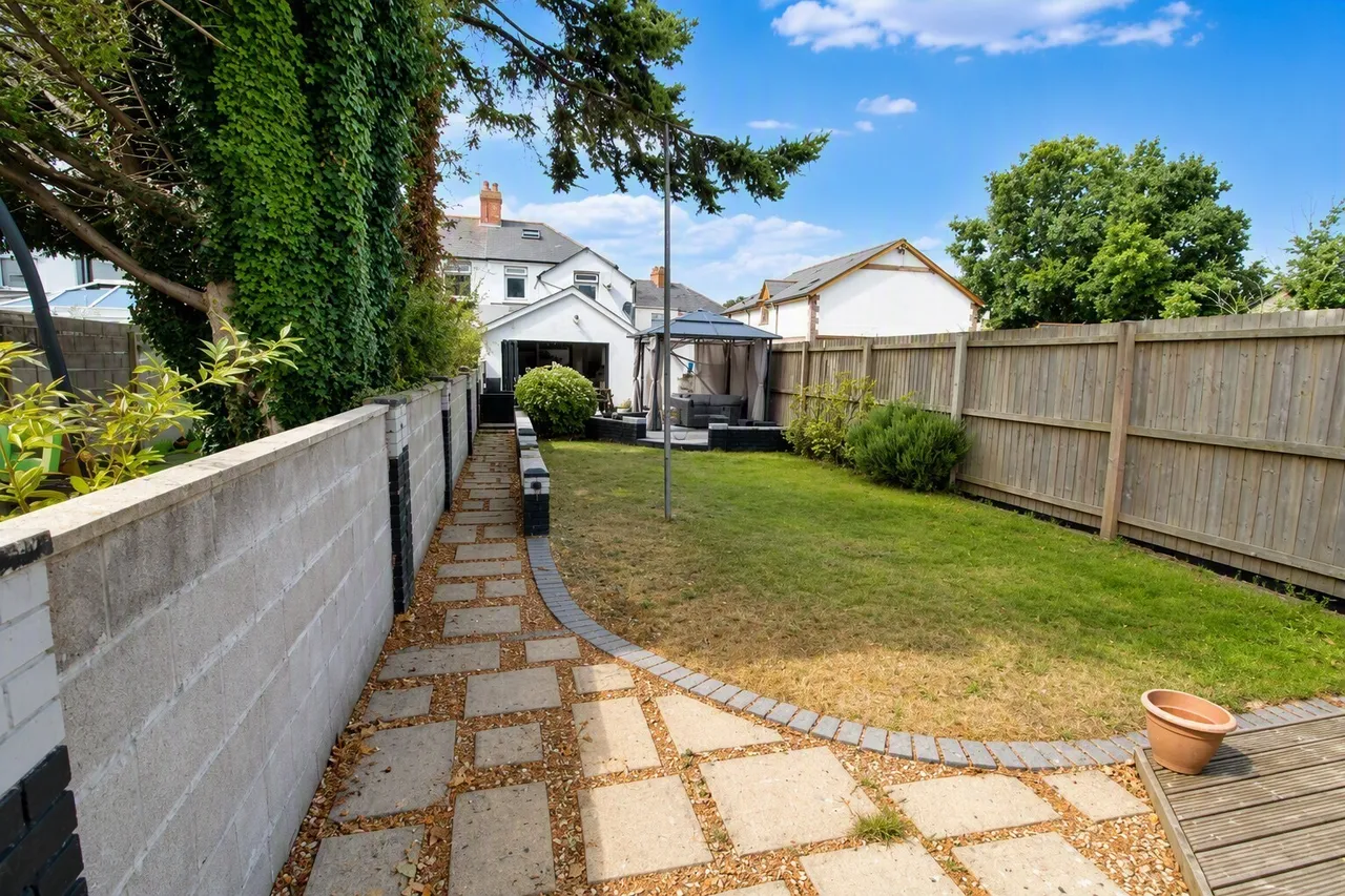 New Road, Cardiff, CF3, photo 2