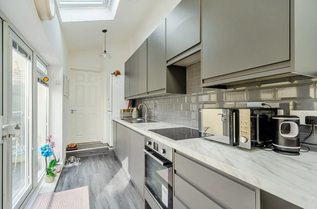 North Road, Lancing, BN15, photo 4