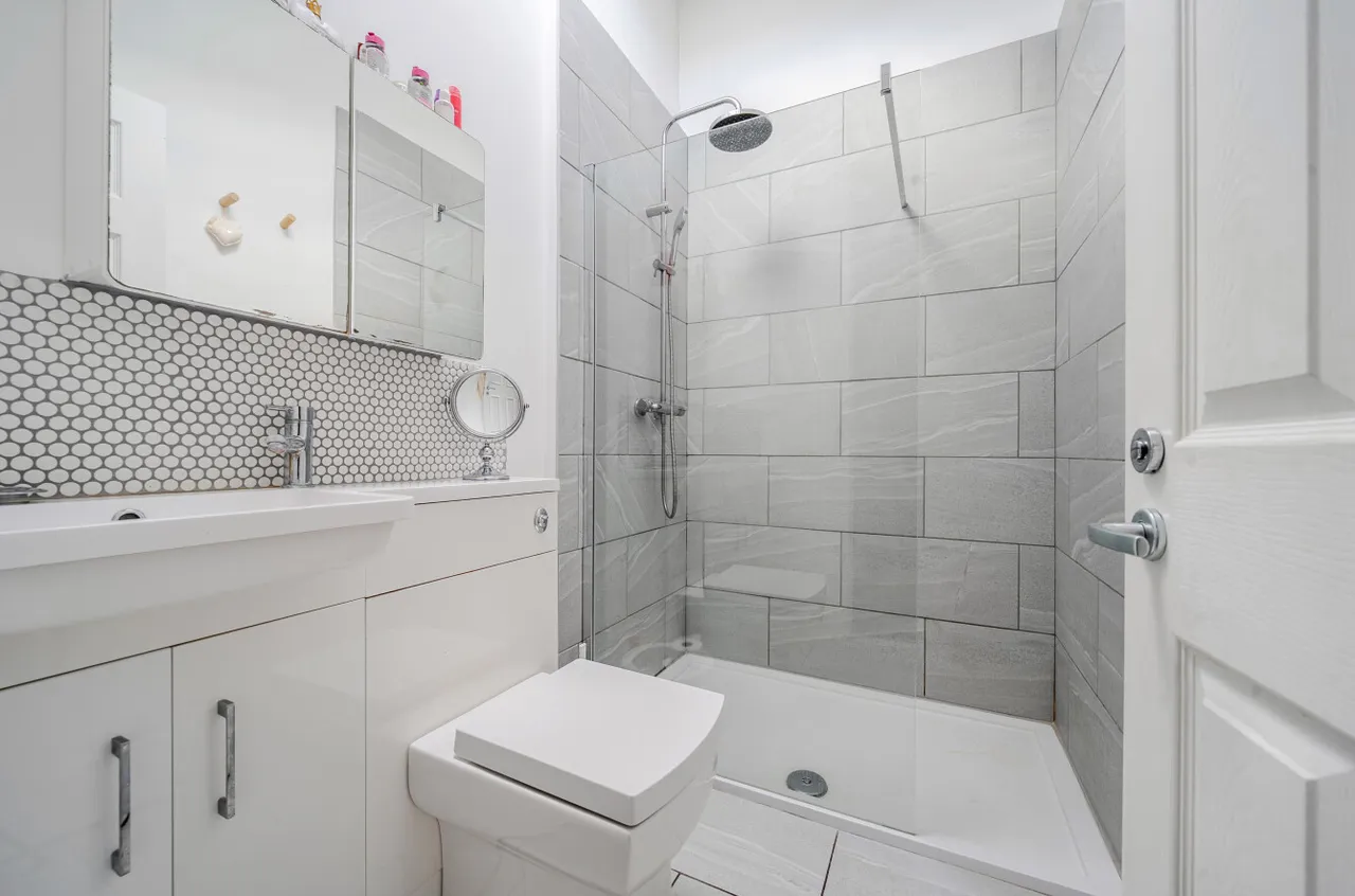 North Road, Lancing, BN15, photo 9