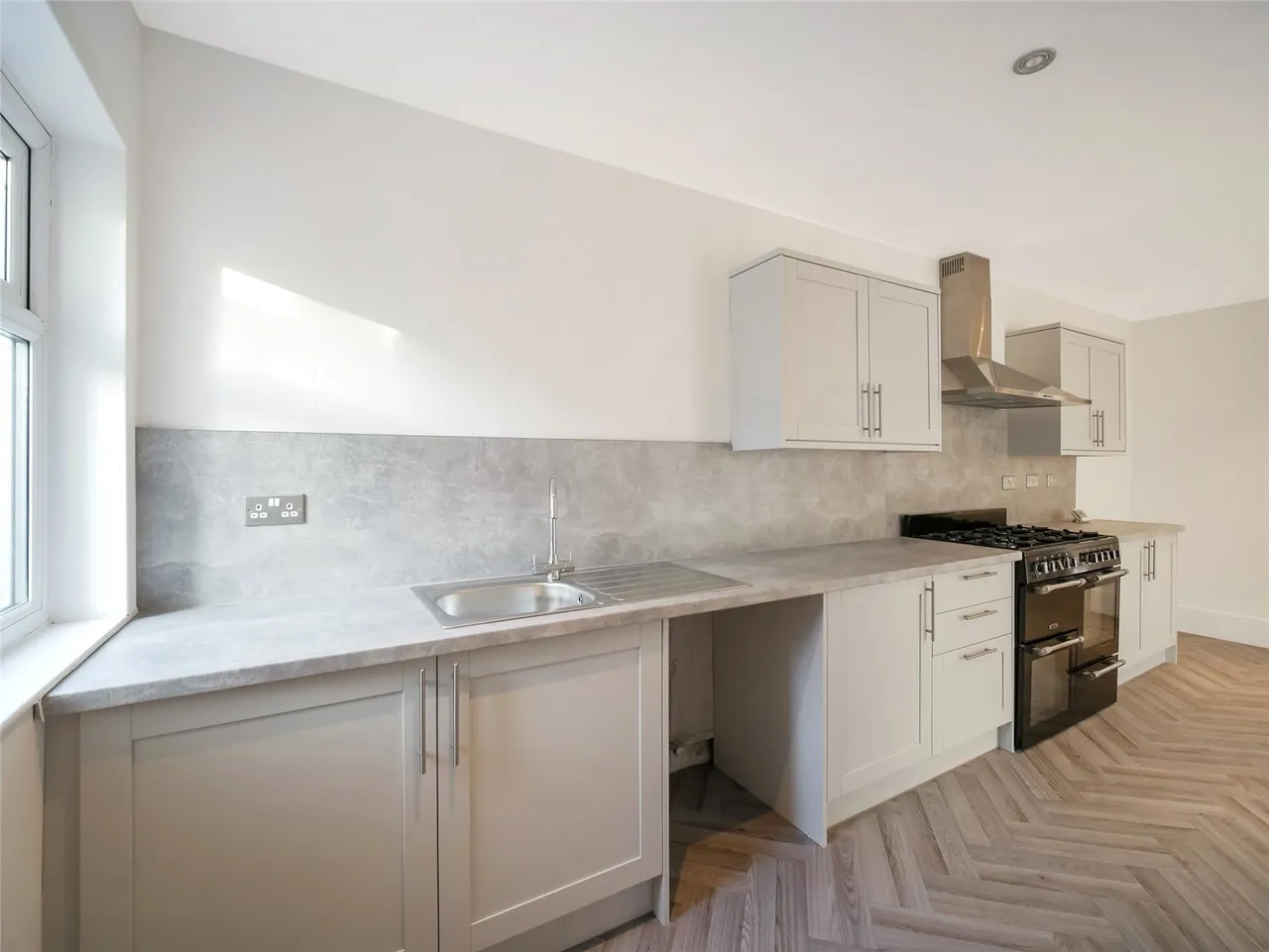 Newton Street, Greenock, Inverclyde, PA16, photo 15