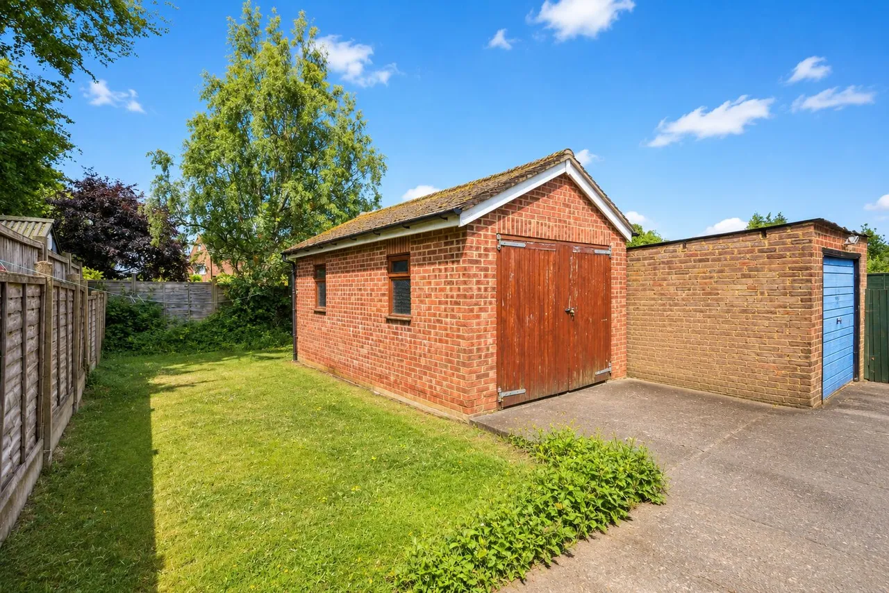Kings Road, London Colney, AL2, photo 4