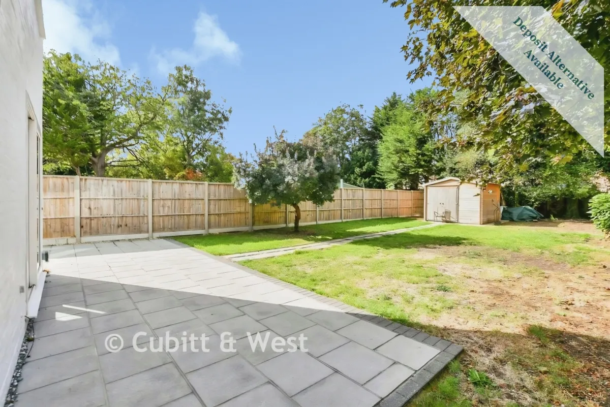 Vicarage Lane, Horley, RH6, photo 4