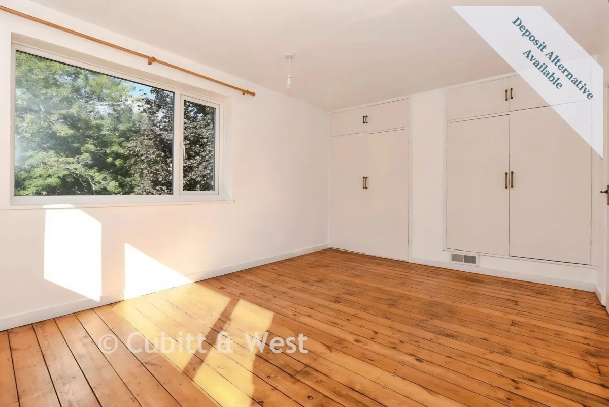 Vicarage Lane, Horley, RH6, photo 6