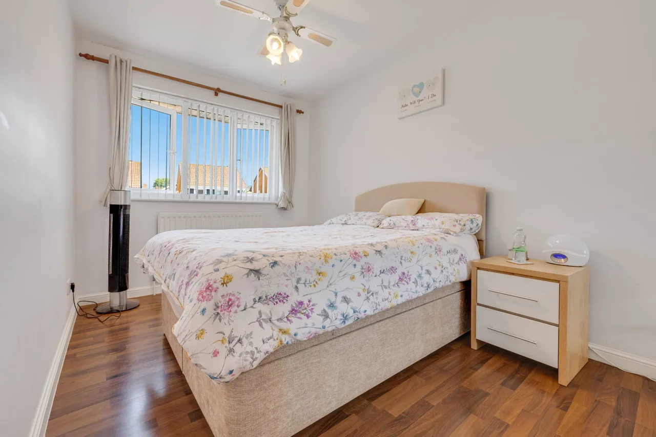 Cumberland Close, Kingswinford, DY6, photo 16