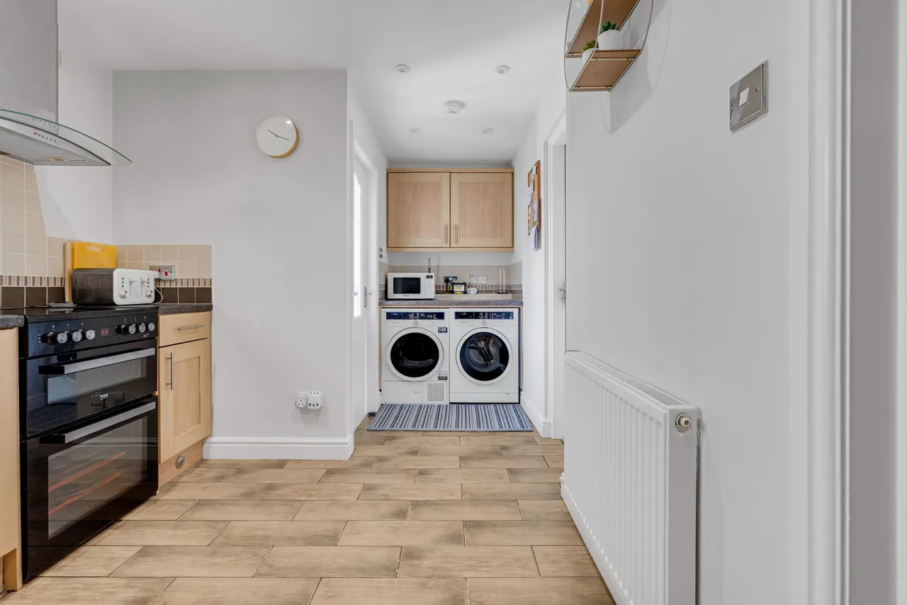 Cumberland Close, Kingswinford, DY6, photo 10