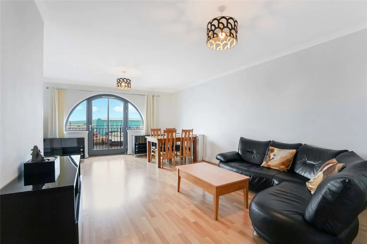James Watt Way, GREENOCK, Renfrewshire, PA15, photo 2