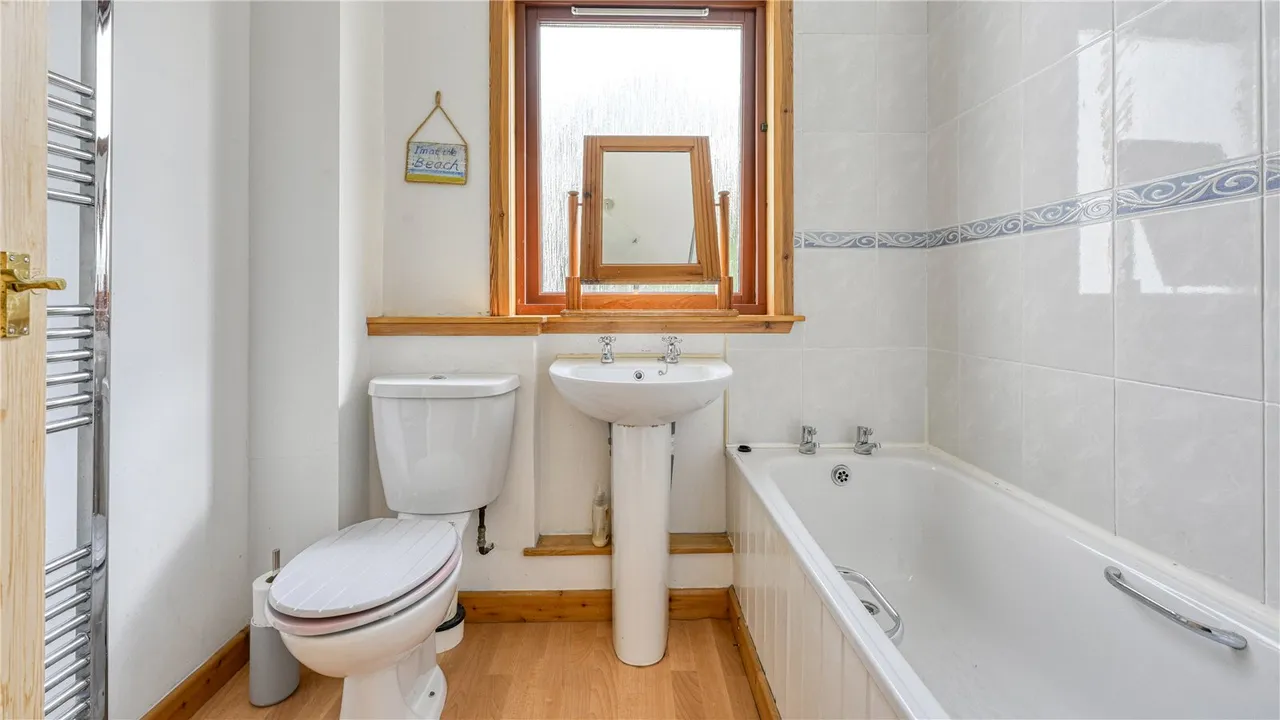 Morefield Place, Ullapool, Highland, IV26 2TS, photo 18